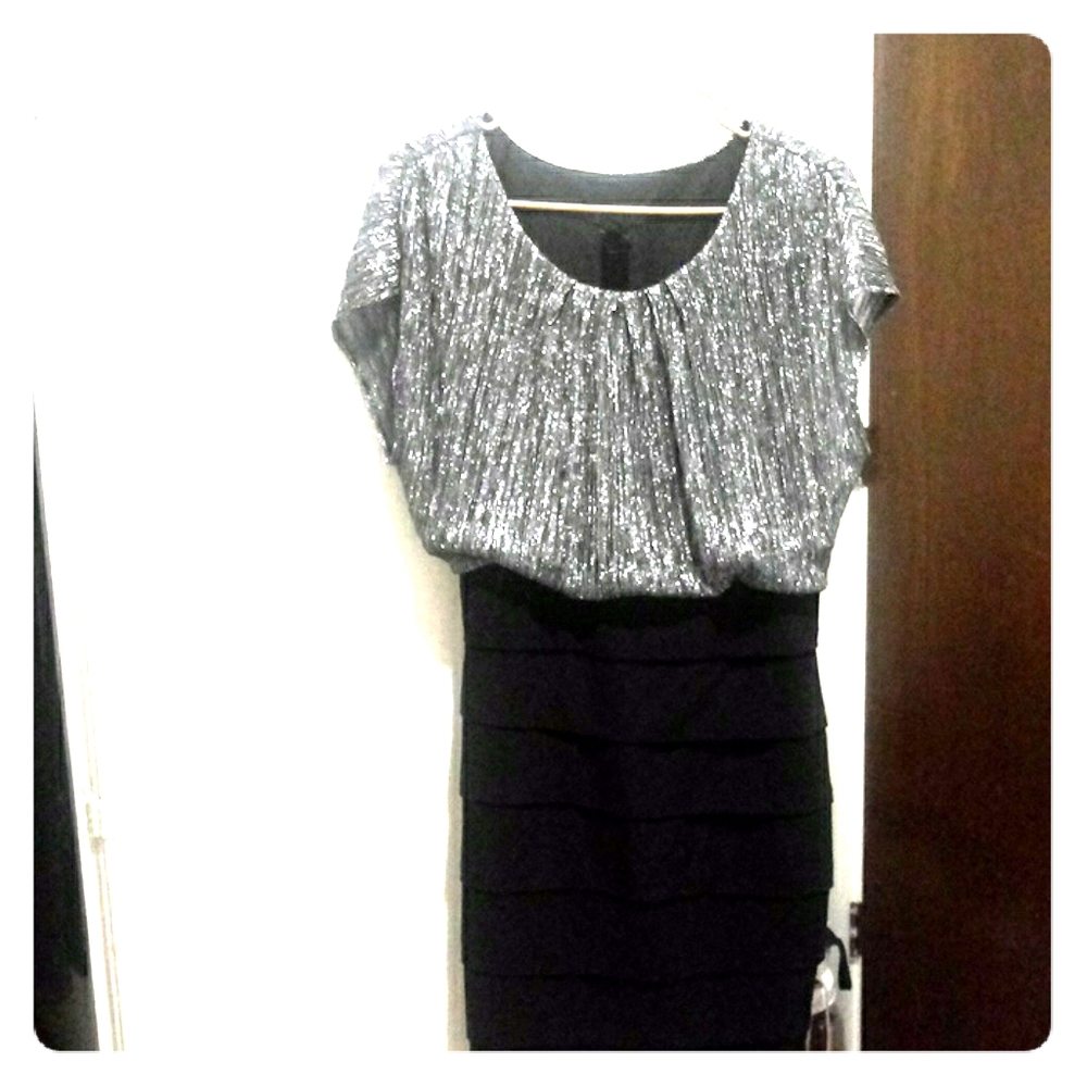 Enfocus studio dress. Brand: Abbie K.